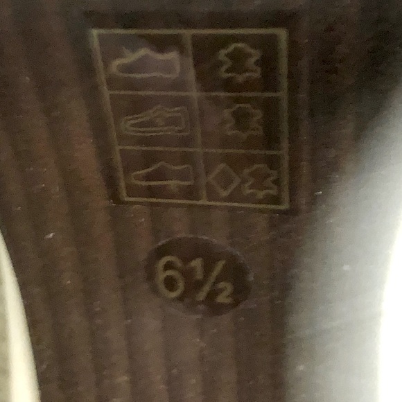 “NEW” Tory Burch Ruby Bootie - Picture 8 of 10